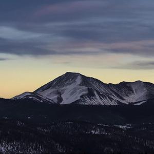 丝袜辣妈的日常生活笔趣阁免费
